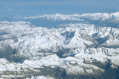 Über den Alpen