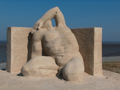 Herrengestalt aus Sand