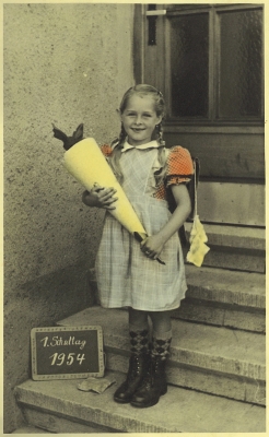 Monikas erster Schultag 1954