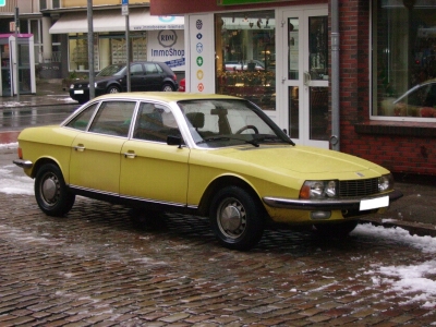 NSU Ro 80 im Regen