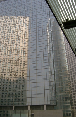 Hong Kong Wolkenkratzer mit Reflektion