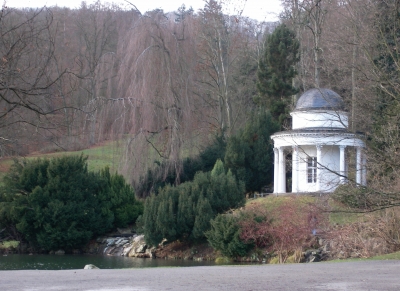 Pavillon im Schloßpark Willhelmshöhe