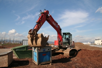 Bagger und Werkzeugsicherung