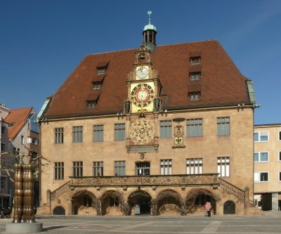 Das Heilbronner Rathaus mit der Astronomischen Kunstuhr