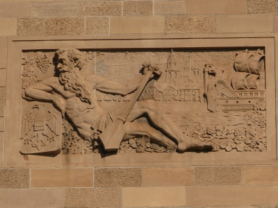 Relief am alten Postamt in Heilbronn