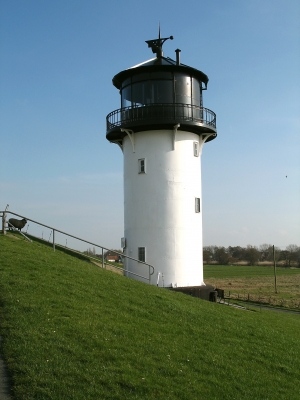 Cuxhaven Altenbruch Leuchtturm seitlich