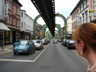 Schwebebahnstrecken-Perspektive zu Wuppertal