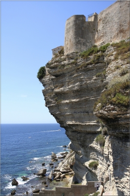 der Felsen von Bonifacio ( Korsika )