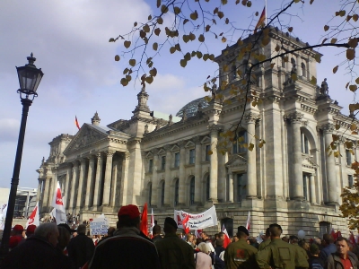 Demo vor Reichstagsgebäude