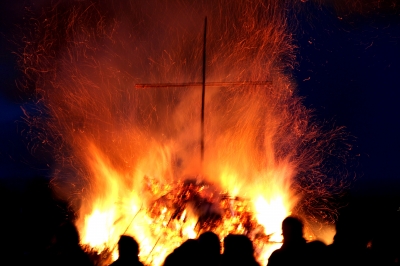 Osterfeuer-2