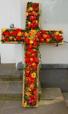 Blumen-Kreuz