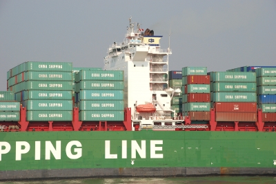 Containerriese Detail