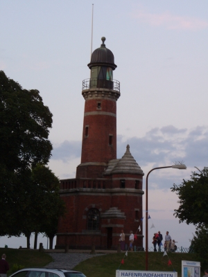 Leuchtturm Kiel-Holtenau in der Abenddämmerung _2