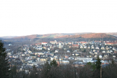 Blick auf die Stadt Aue im Erzgebirge