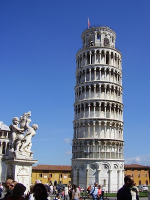 Der "schiefe Turm" von Pisa - 2