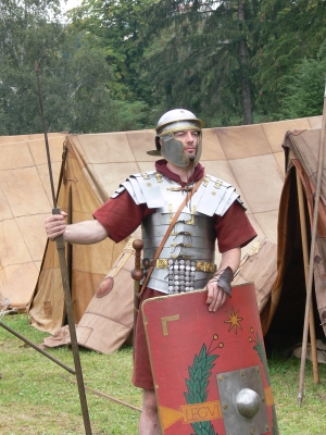 Römer in Uniform