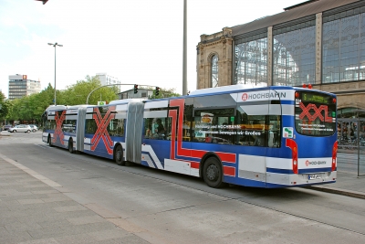 Doppelgelenkbus