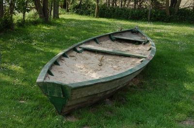 Das sandige Boot