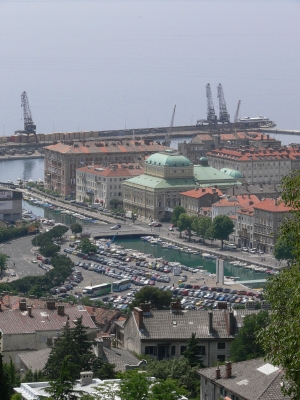Rijeka, Kai und Theater