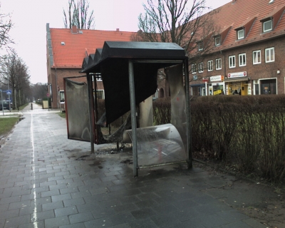 Unsere schöne Bushaltestelle :-)