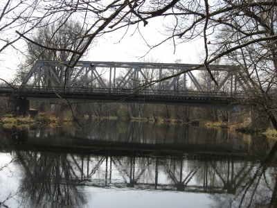 Eisenbahnbrücke über die Saale