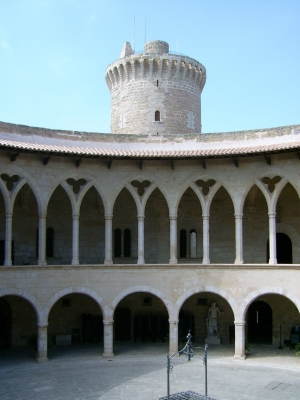 Innenhof von Castillo de Bellver