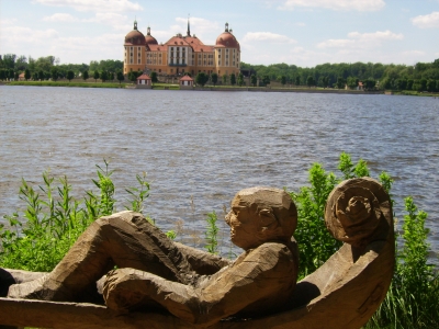 Überfahrt zum Schloss Moritzburg