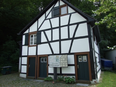 Wohnhaus "Alte Dombach"