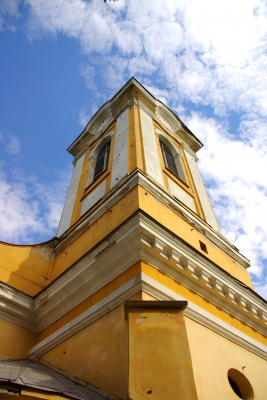 Kleine, schöne Kirche in Ungarn