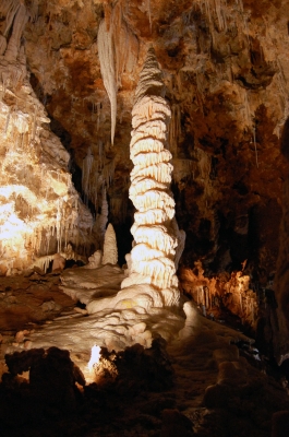Tropfsteinhöhle 8