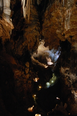 Tropfsteinhöhle 12