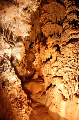 Tropfsteinhöhle 13