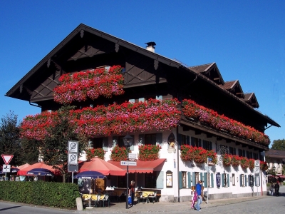 Blumenschmuck in Oberammergau