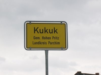 Ortseingangsschild von Kukuk