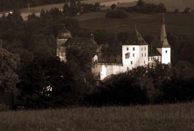 Schloss Mylau im Licht