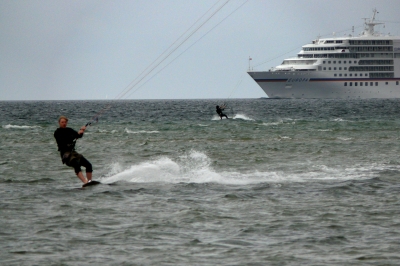 Kite-Surfen auf der Kieler Förde -2-