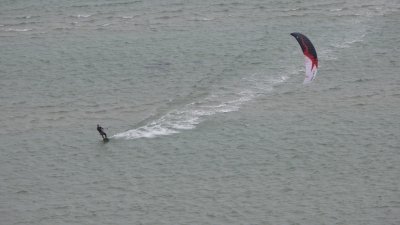 Kite-Surfen auf der Kieler Förde -4-