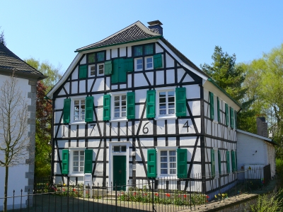 "Altes Pfarrhaus in Gruiten"