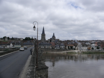 Brücke über die Loire