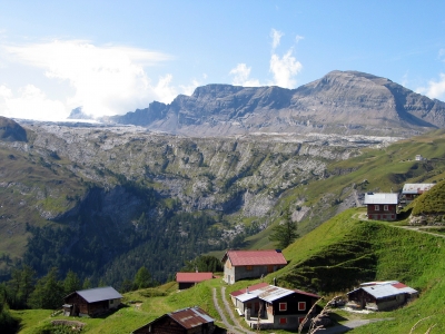 Sanetsch-Pass: Einsame Häuser