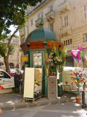 Altes Blumenhäuschen in Valetta (1)