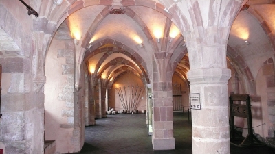 Kellergewölbe auf der Burg in Vianden Luxenburg