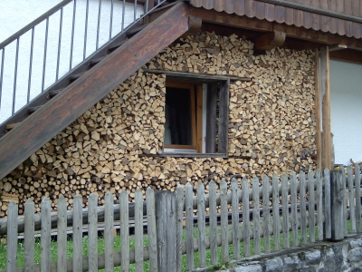 Viel Holz vor der Hütte!