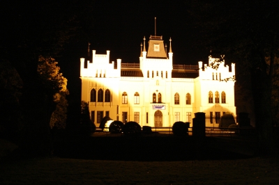 Evenburg bei Nacht