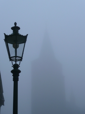 Kirche im Nebel