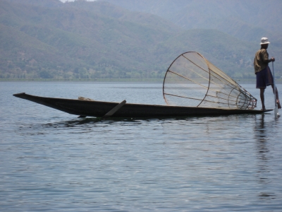 Einbeinruderer am Inle See, Birma