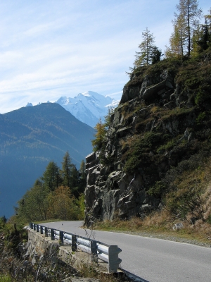 Zum Emosson-Stausee - Bergstrasse