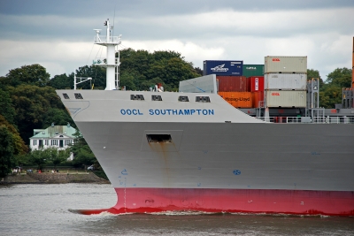 Bug der - OOCL Southampton -