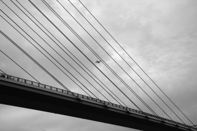 brücke mit flugzeug 01