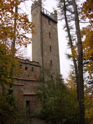 Turm auf dem Schloßberg / Landsberg  am Lech